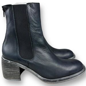 Free People Essential Chelsea Boot, Black, 37.5 (7 1/2)